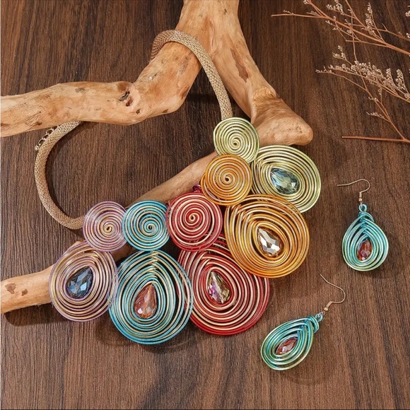 Boho-Chic Handmade Jewelry Set - Picture 3 of 5